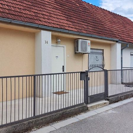 Apartman Perun - Нікшич Екстер'єр фото